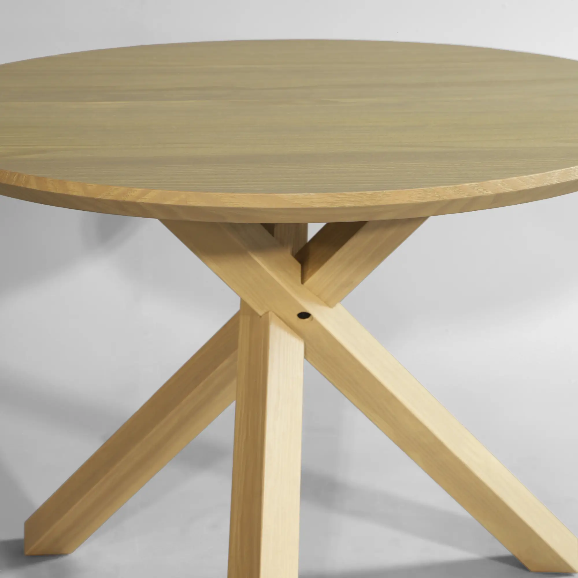 Cascais Round Dining Table - Image 17