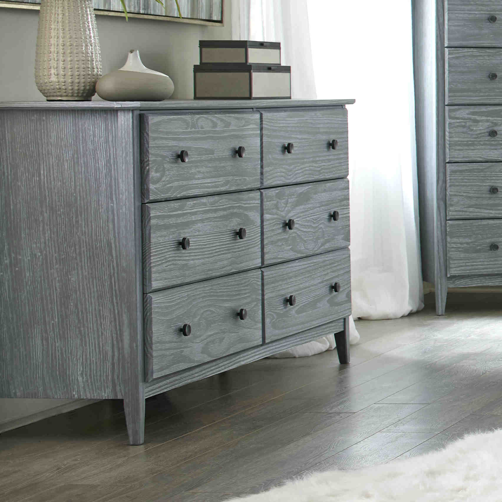 Greenport 6-Drawer Dresser - Image 4