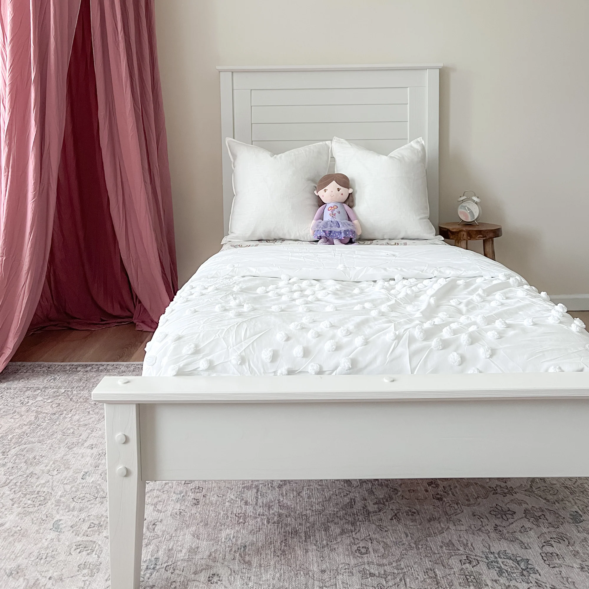 Greenport Louvered Platform Bed - Image 53