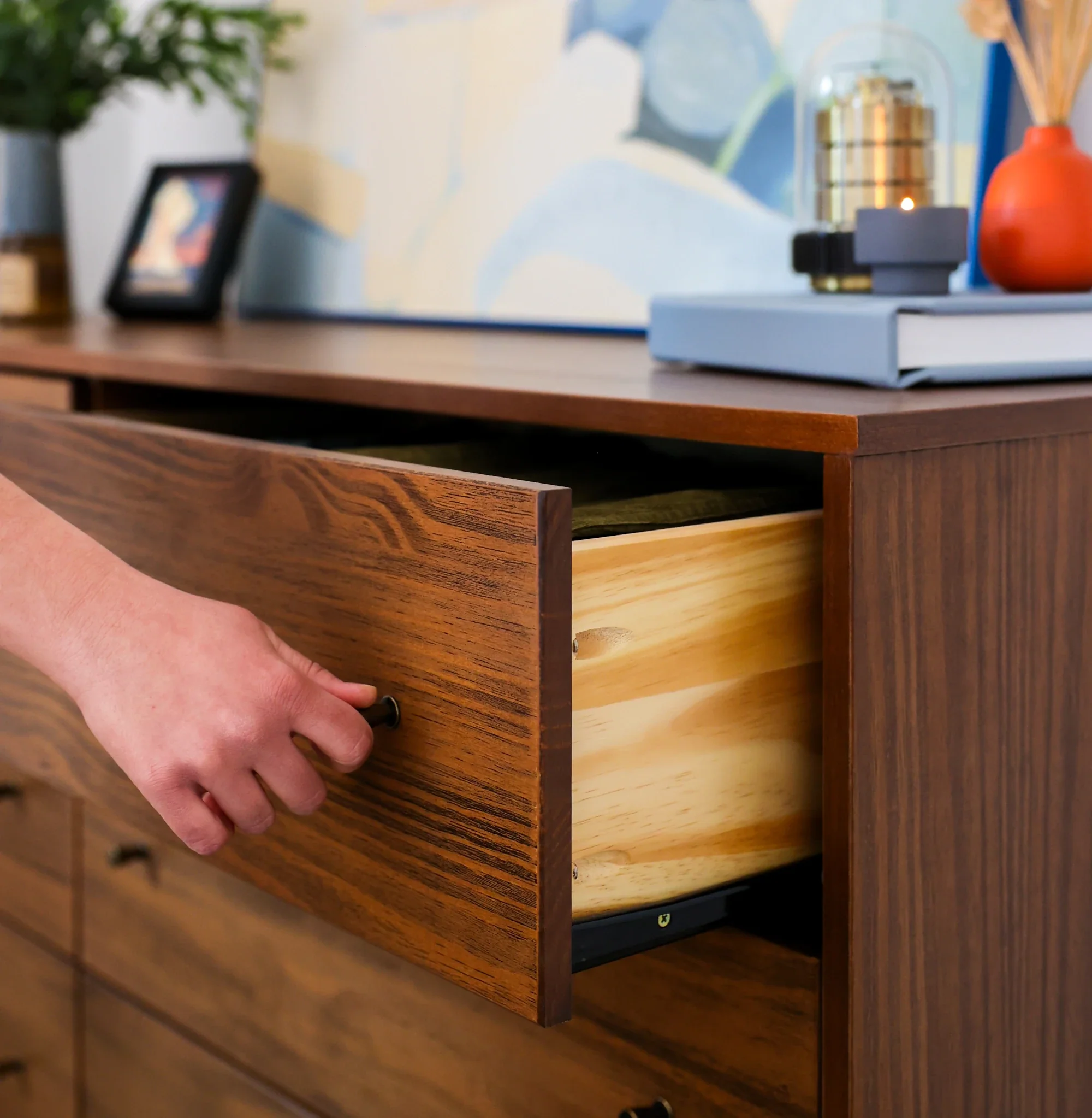 Mid Century 6-Drawer Dresser - Image 18
