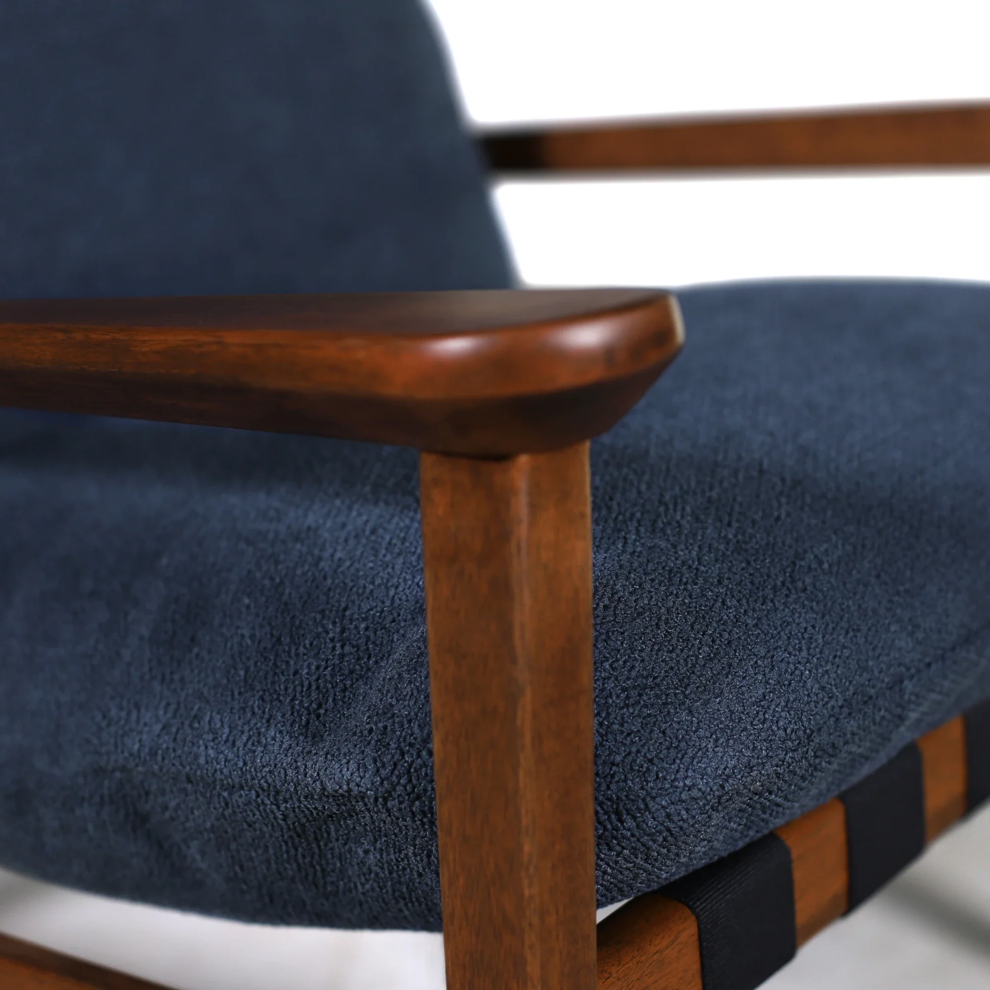 Mid Century Lounge Chair - Image 12