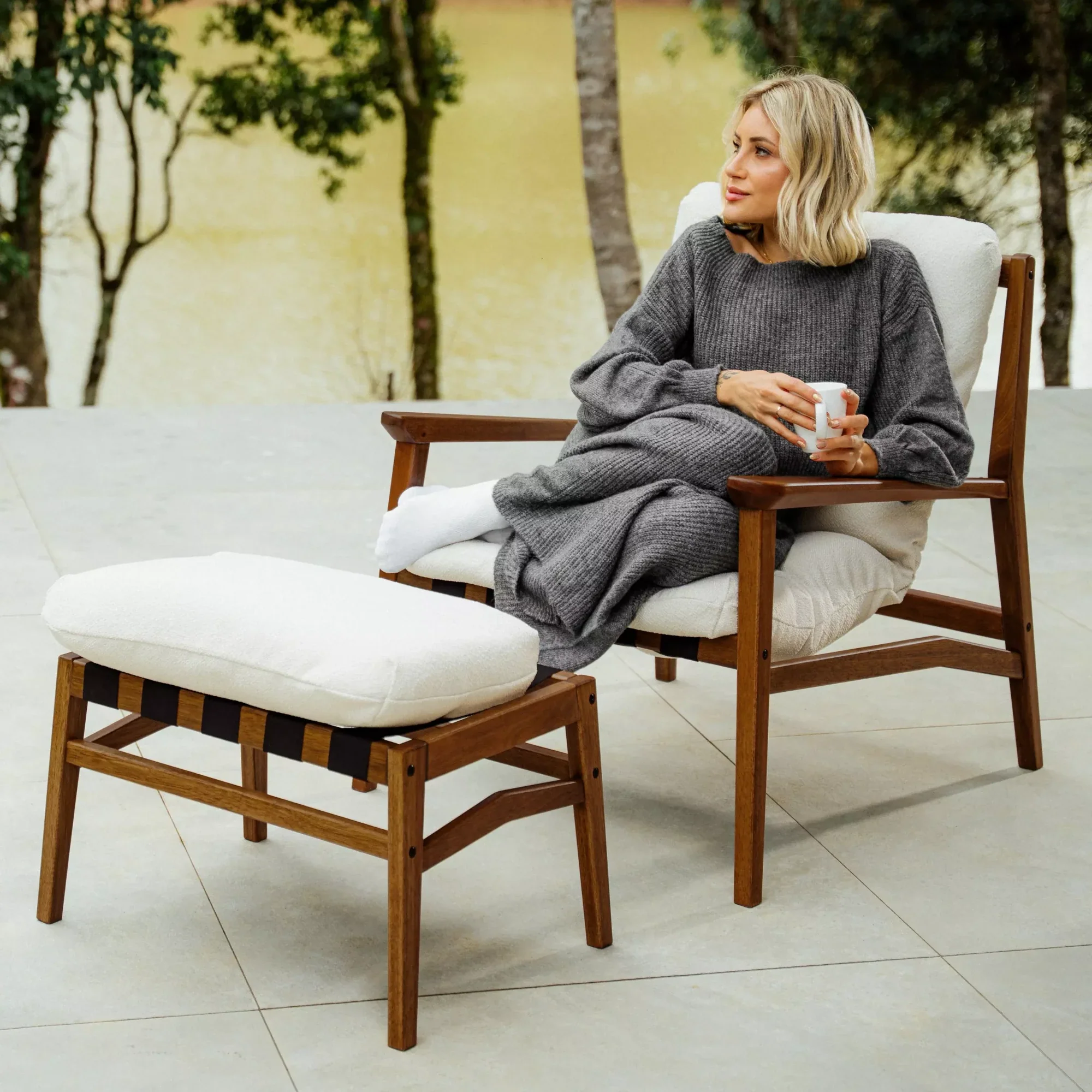 Mid Century Lounge Chair - Image 39