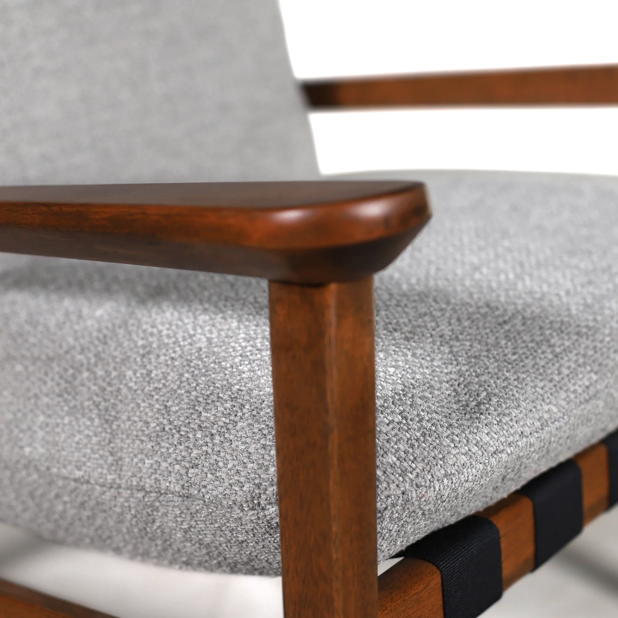 Mid Century Lounge Chair - Image 32
