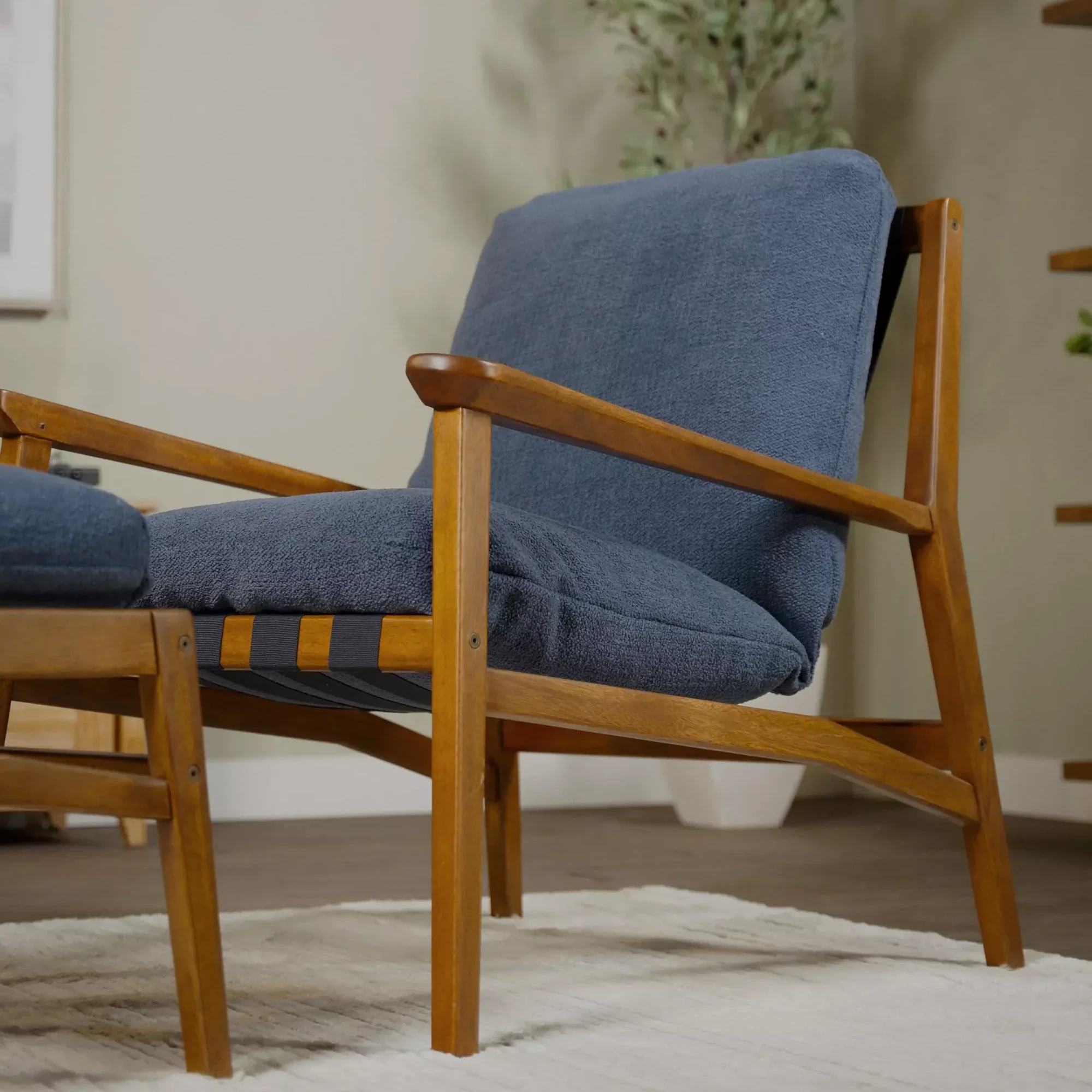 Mid Century Lounge Chair - Image 81
