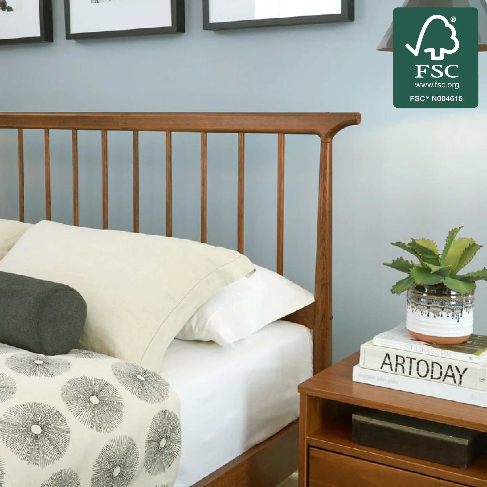 Mid Century Spindle Bed - Image 11