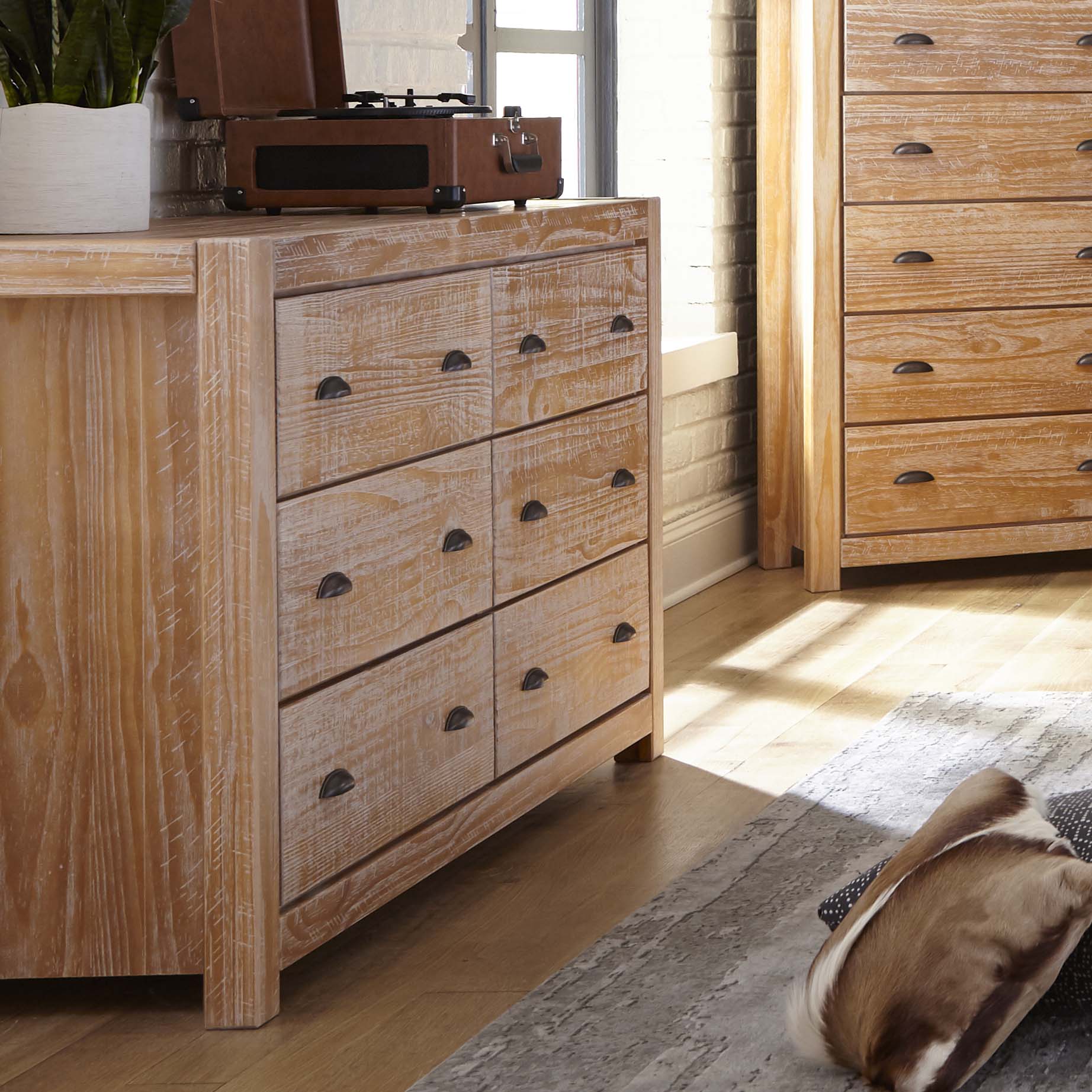 Montauk 6-Drawer Dresser - Image 6