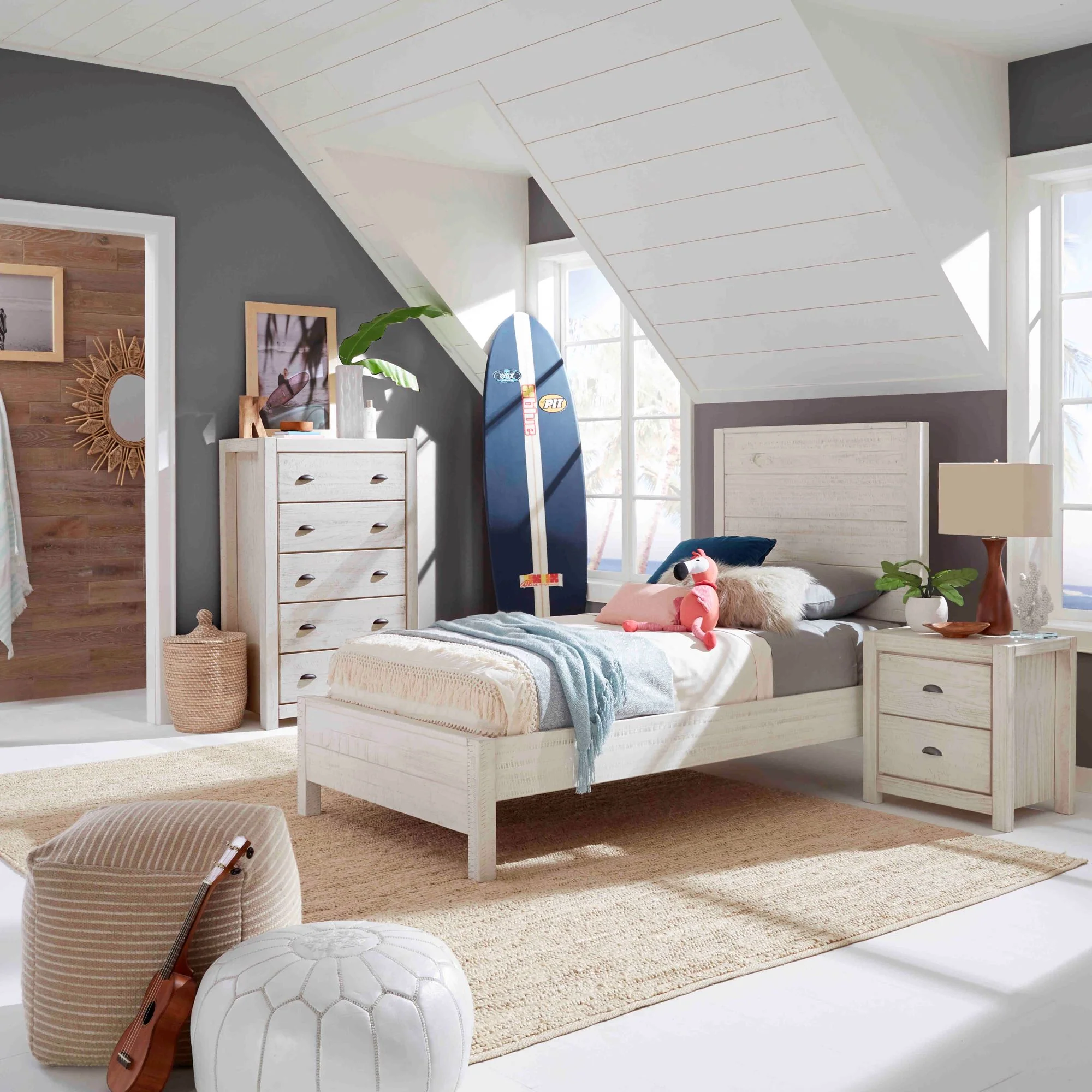 Montauk Solid Wood Bed - Image 9