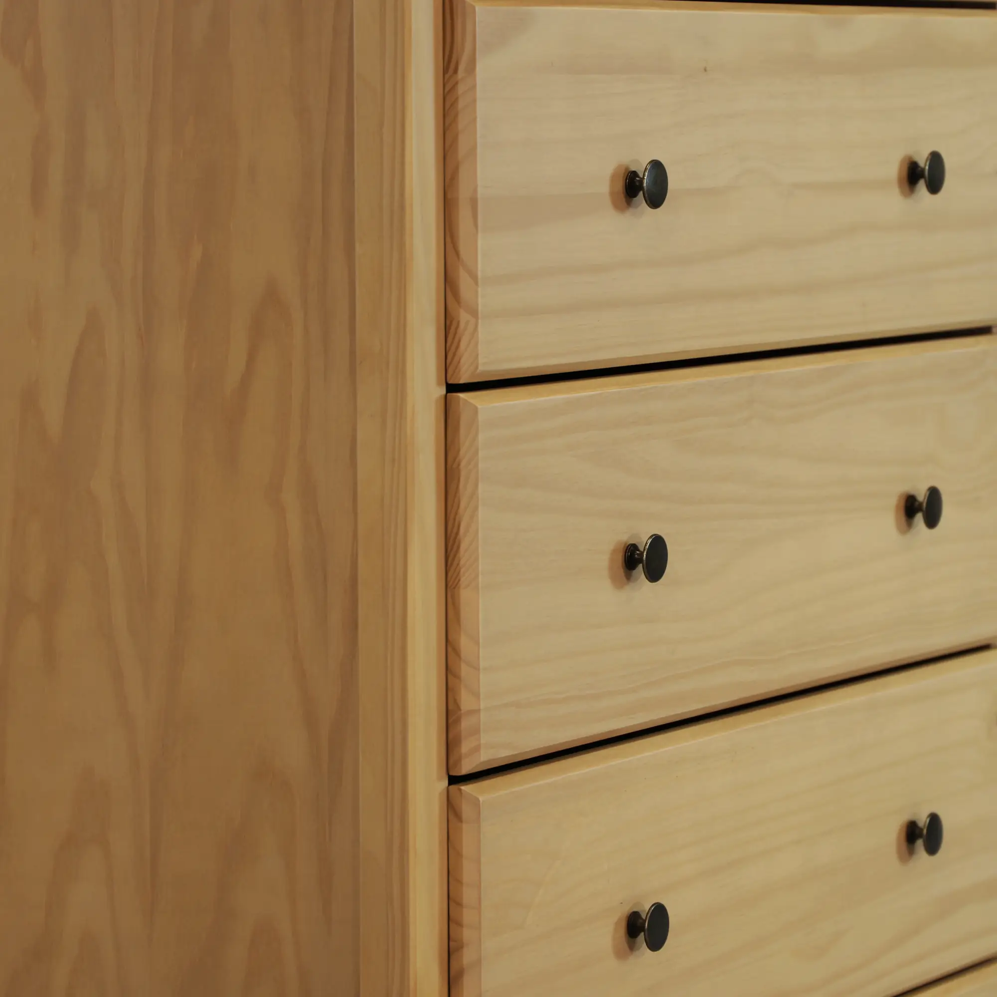 Shaker 5-Drawer Chest - Image 16