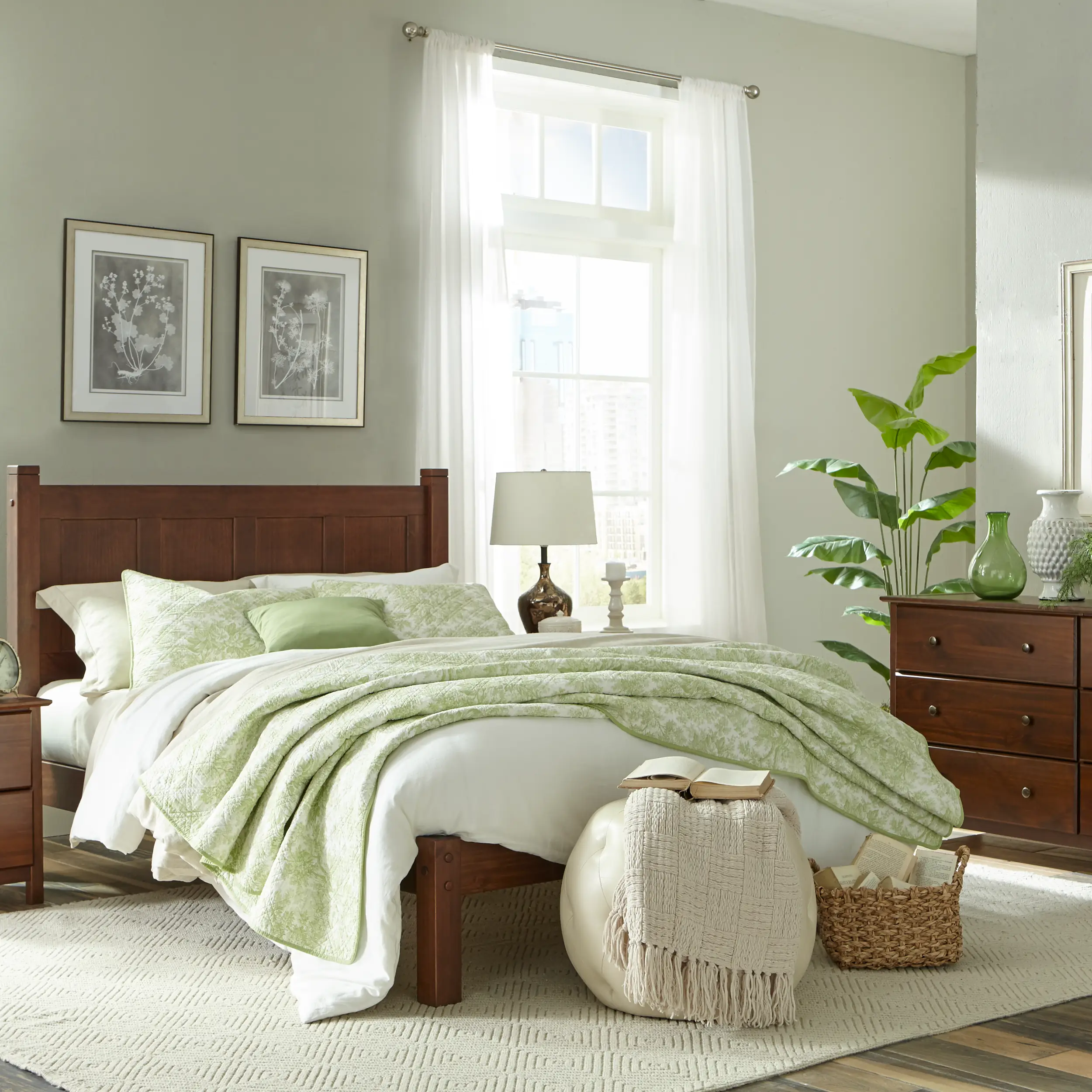 Shaker Bedroom Set (5-Piece) - Image 6